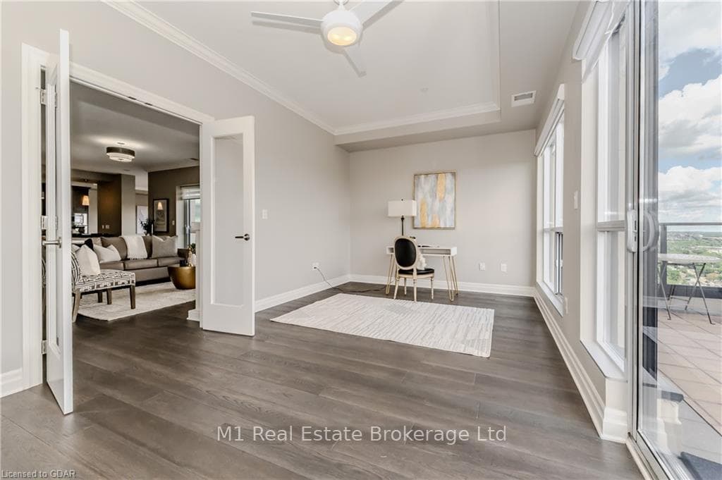 160 MACDONELL Street Unit 1802 photo 15