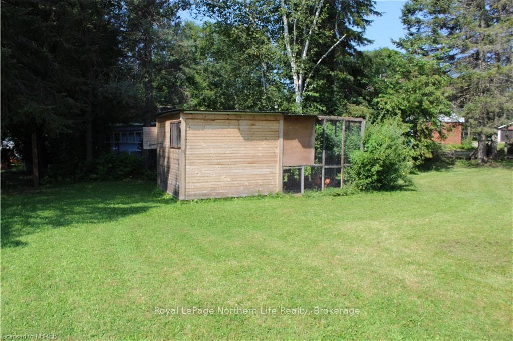 407 MORRISON Street photo 11