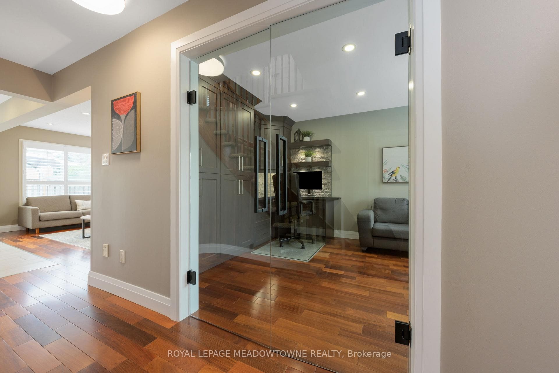 51 Roane Avenue photo 6