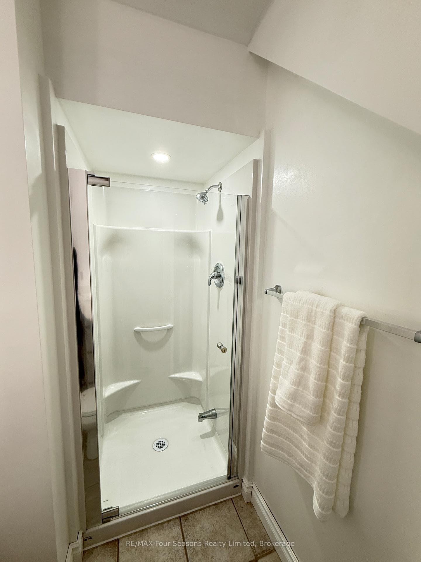 55 Trott Boulevard Unit 126 photo 10