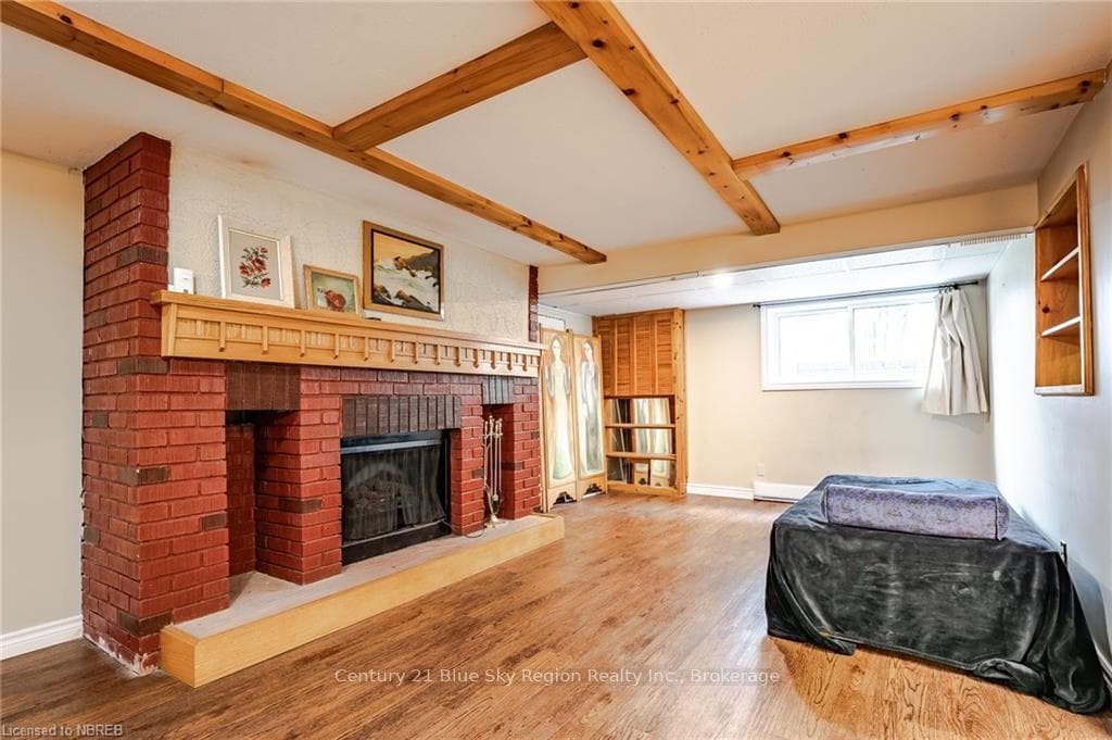 392 PARK Avenue photo 22