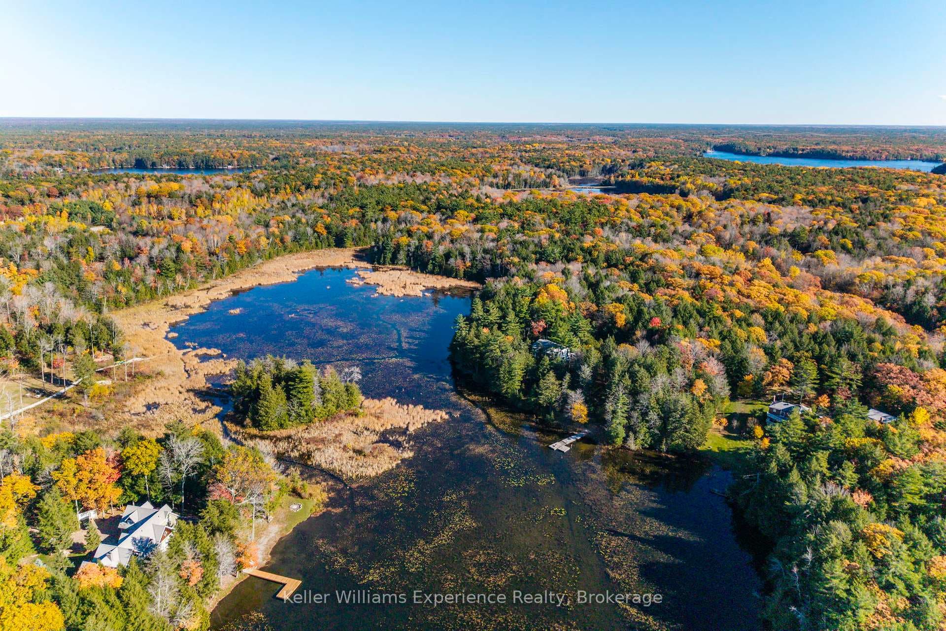 19 Huron Trail photo 48