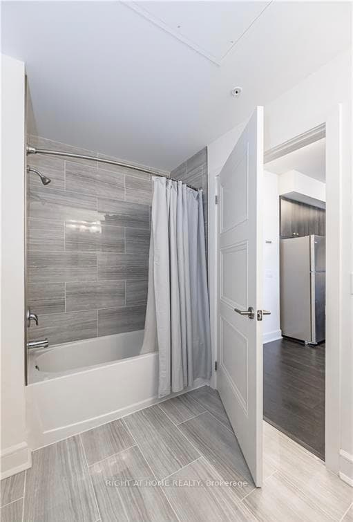 255 Northfield Drive Unit 606 photo 14