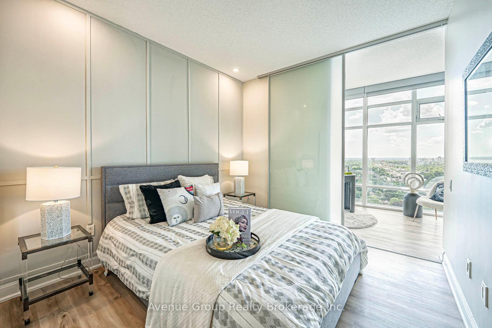 2191 Yonge Street Unit 3308 photo 25