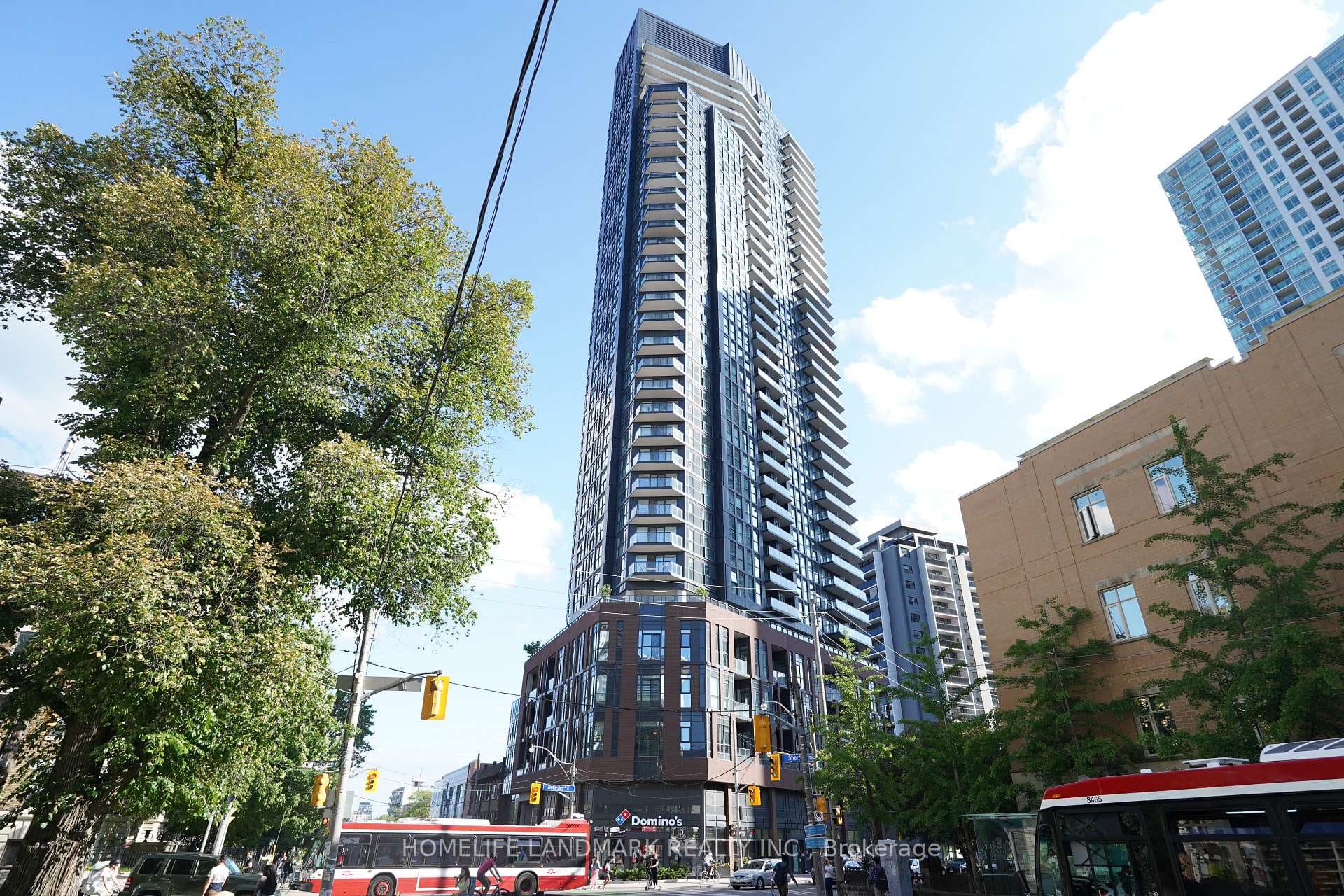 159 Wellesley Street Unit 2303 photo 1