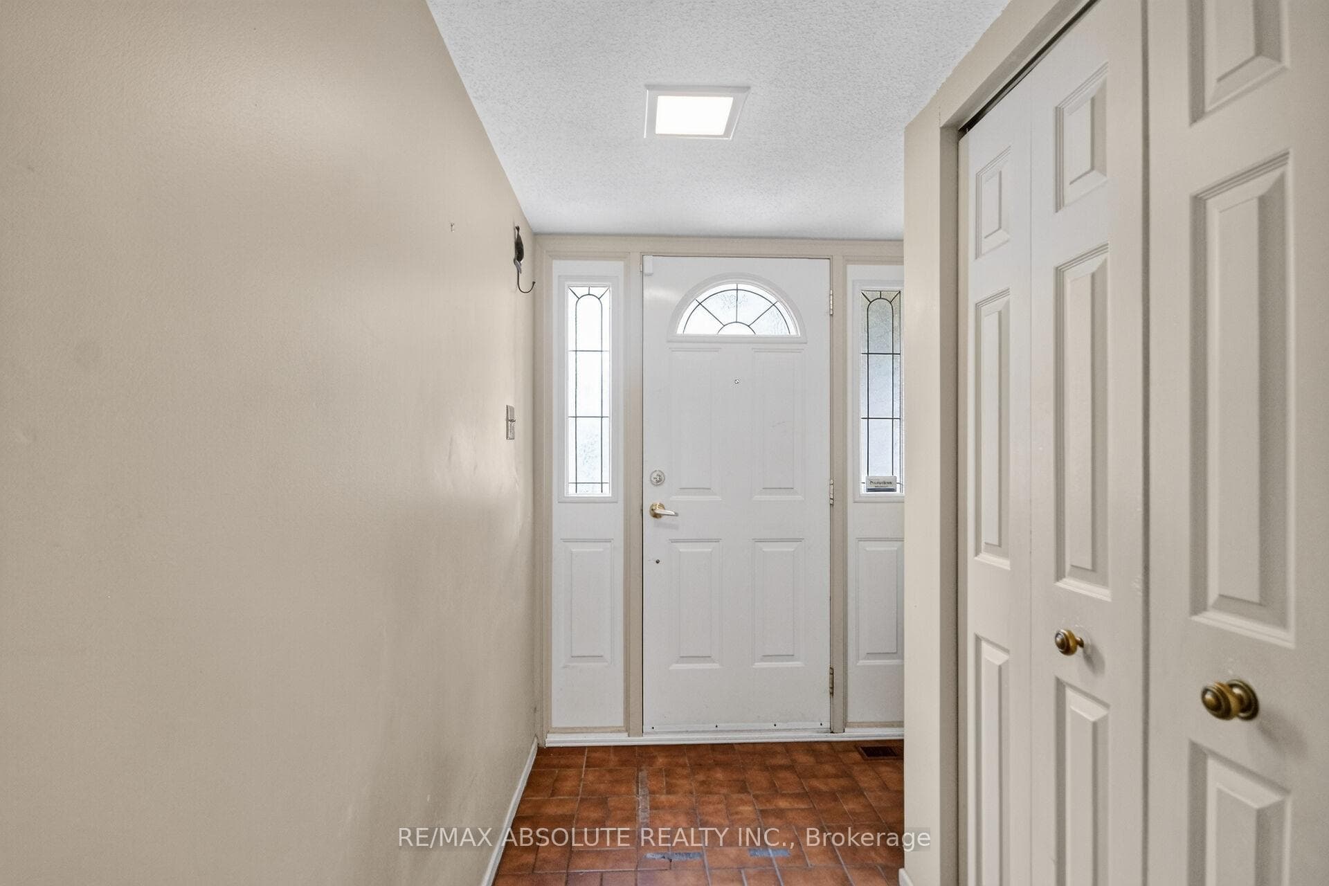 32 Sage Crescent photo 2