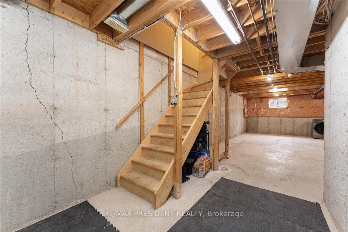 285 Southbrook Drive photo 30