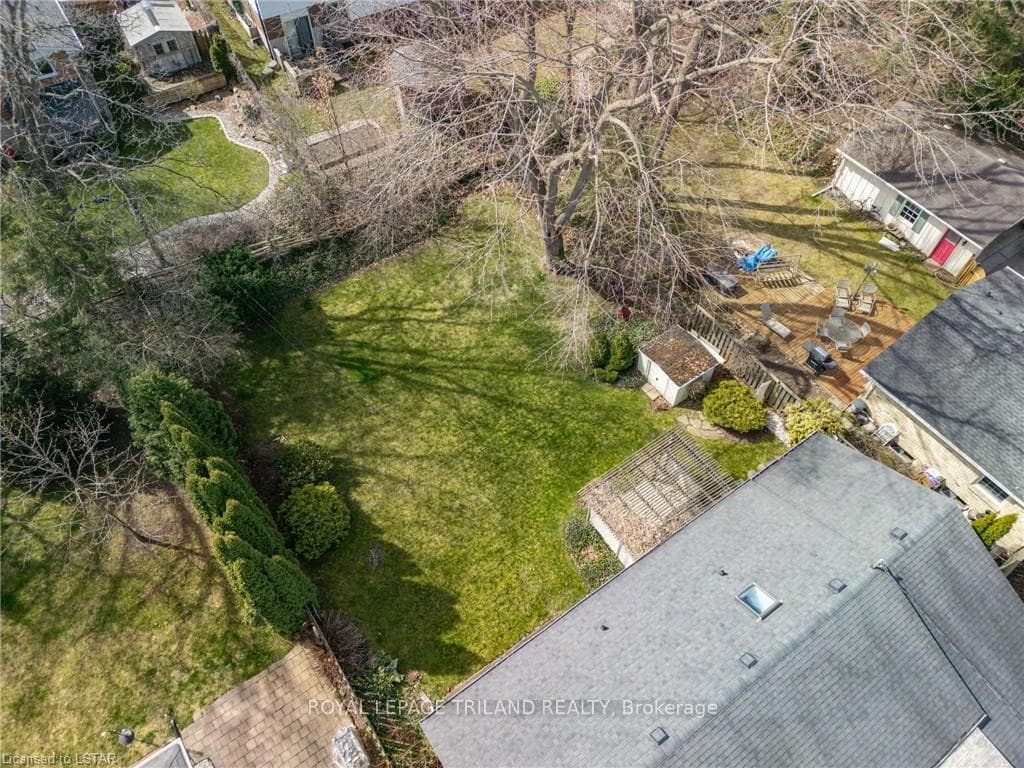 1378 COLLINGWOOD Avenue photo 39