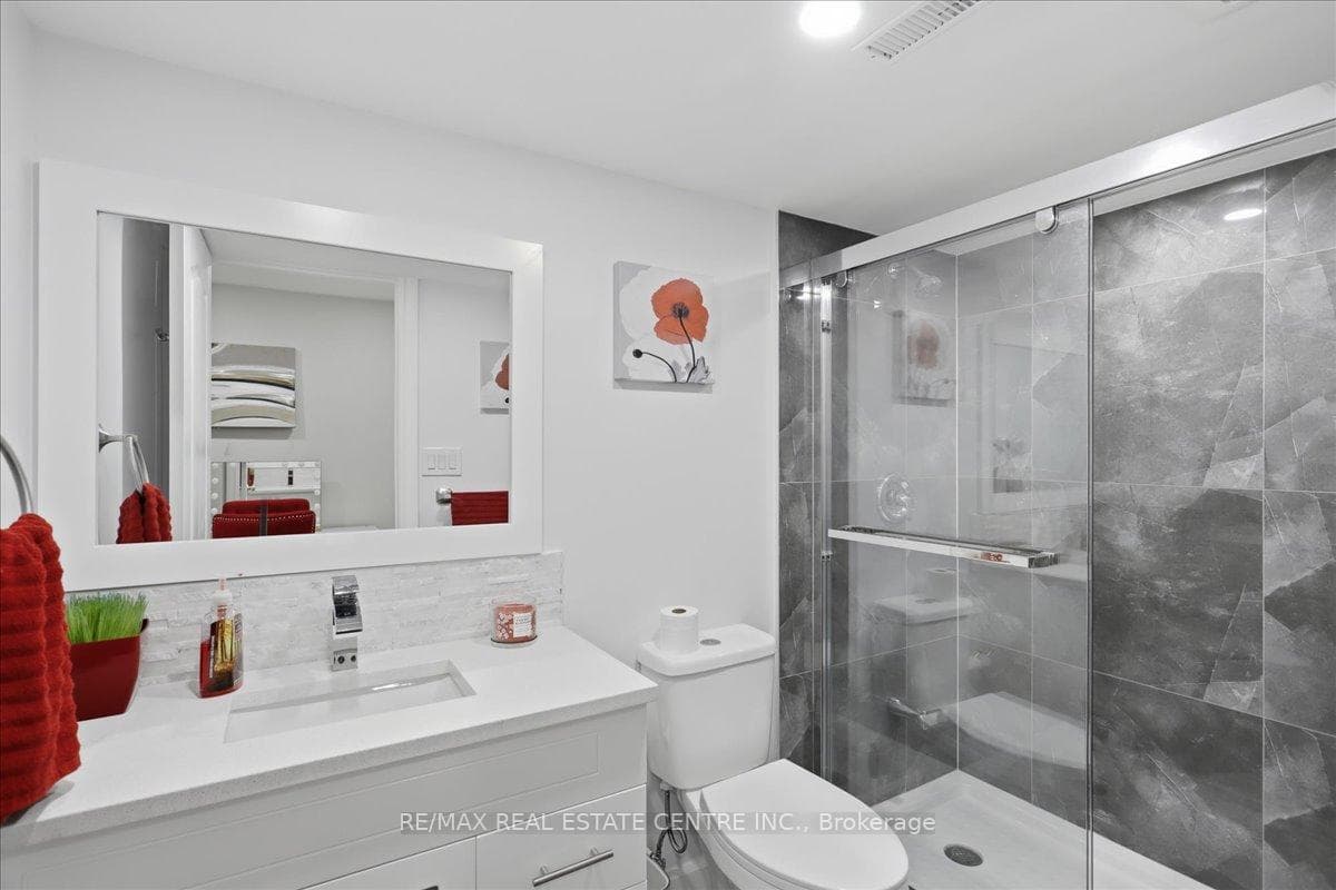 83 Limeridge Street photo 33