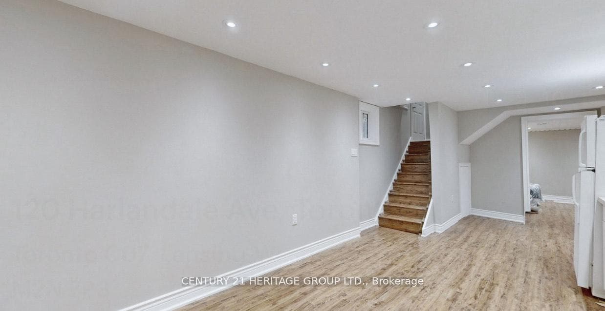 120 Harlandale Avenue photo 34