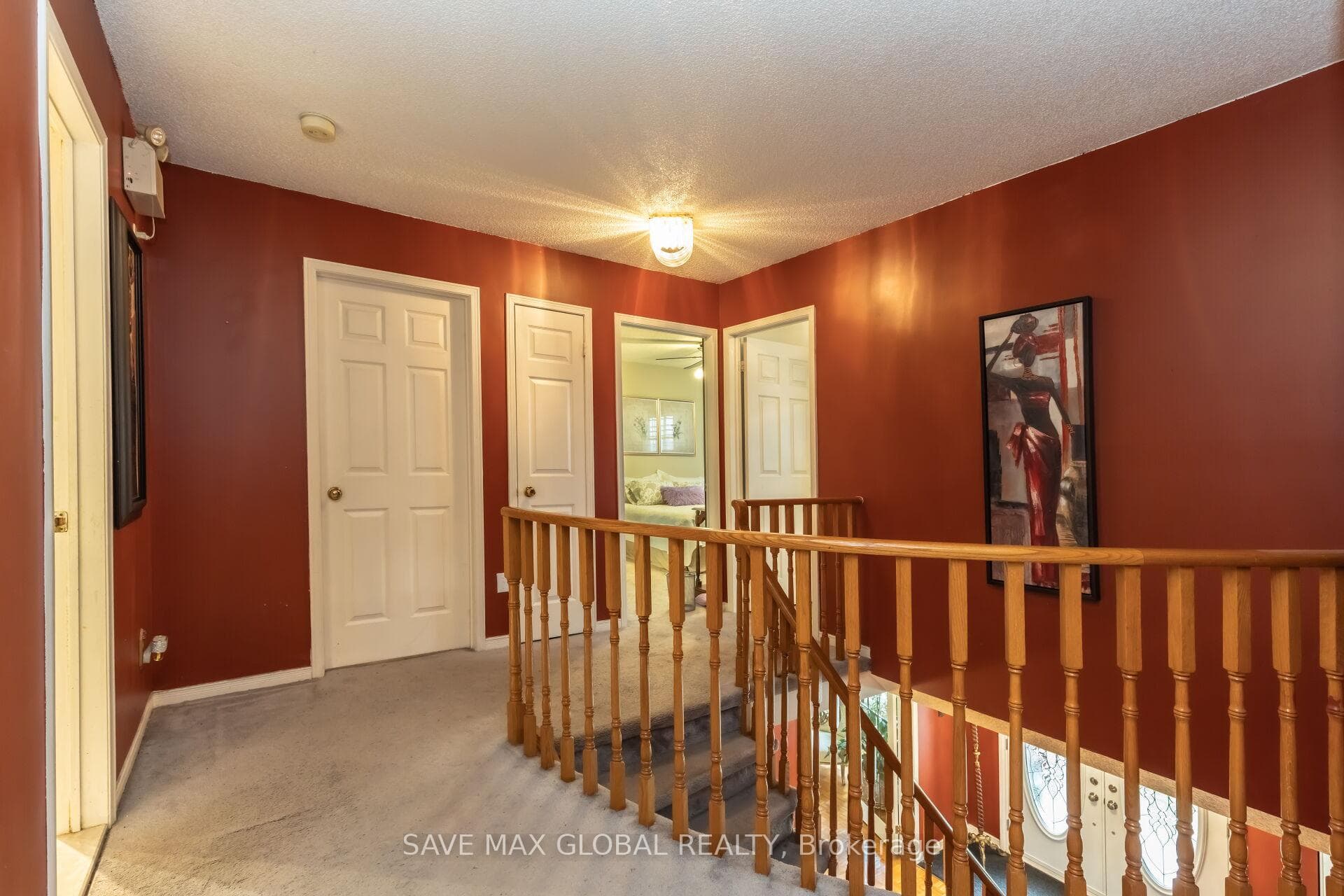 2367 Wildwood Crescent photo 30