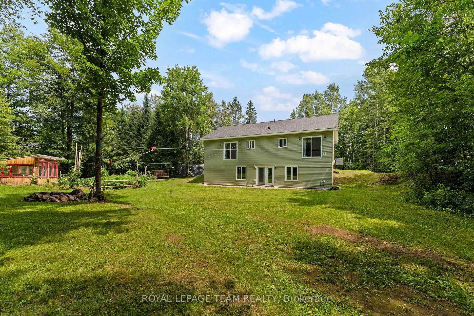 405 Calvin Road photo 27