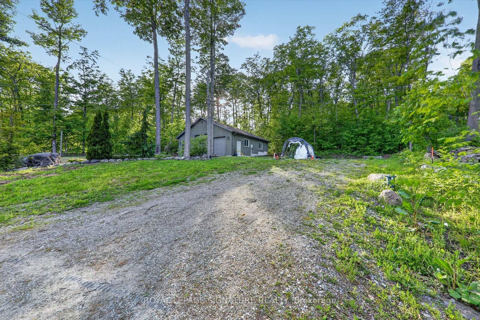 427 Mundys Bay Road photo 47