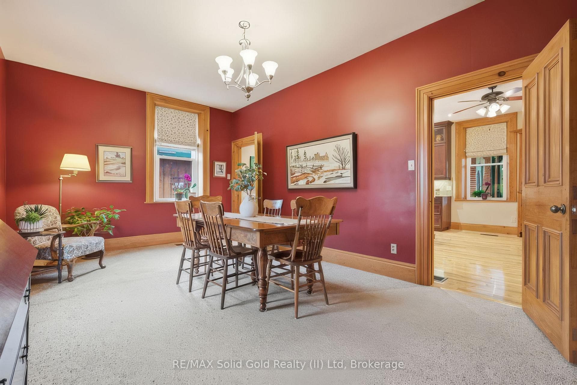 24 Queensway Drive photo 30