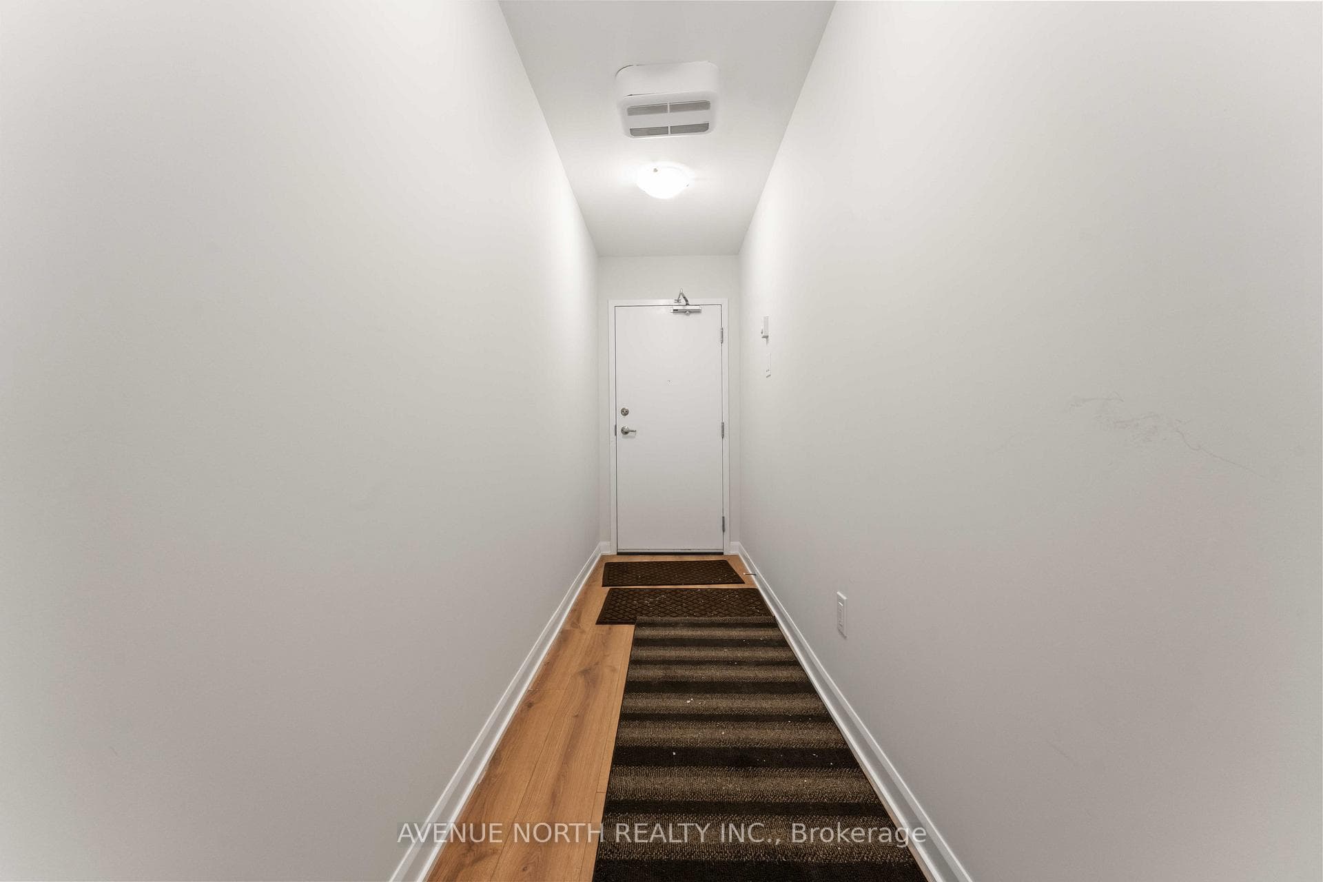 1213 Creekway Private photo 8