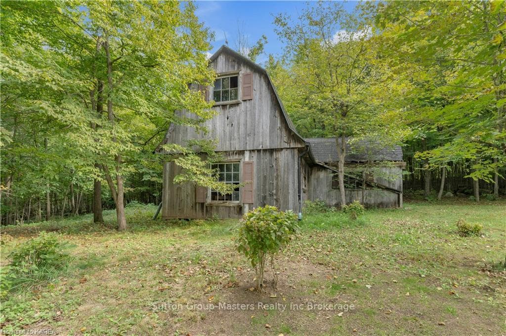 182 COLEBROOK Road photo 27