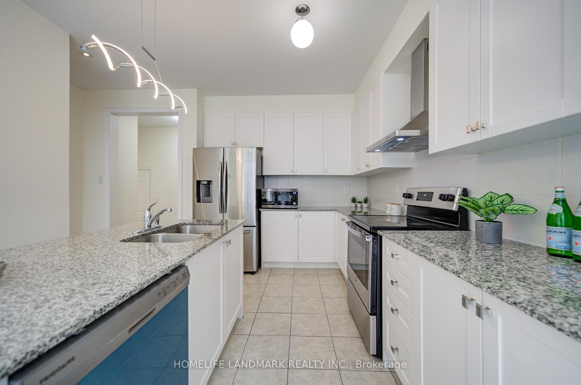 77 McCague Avenue photo 21