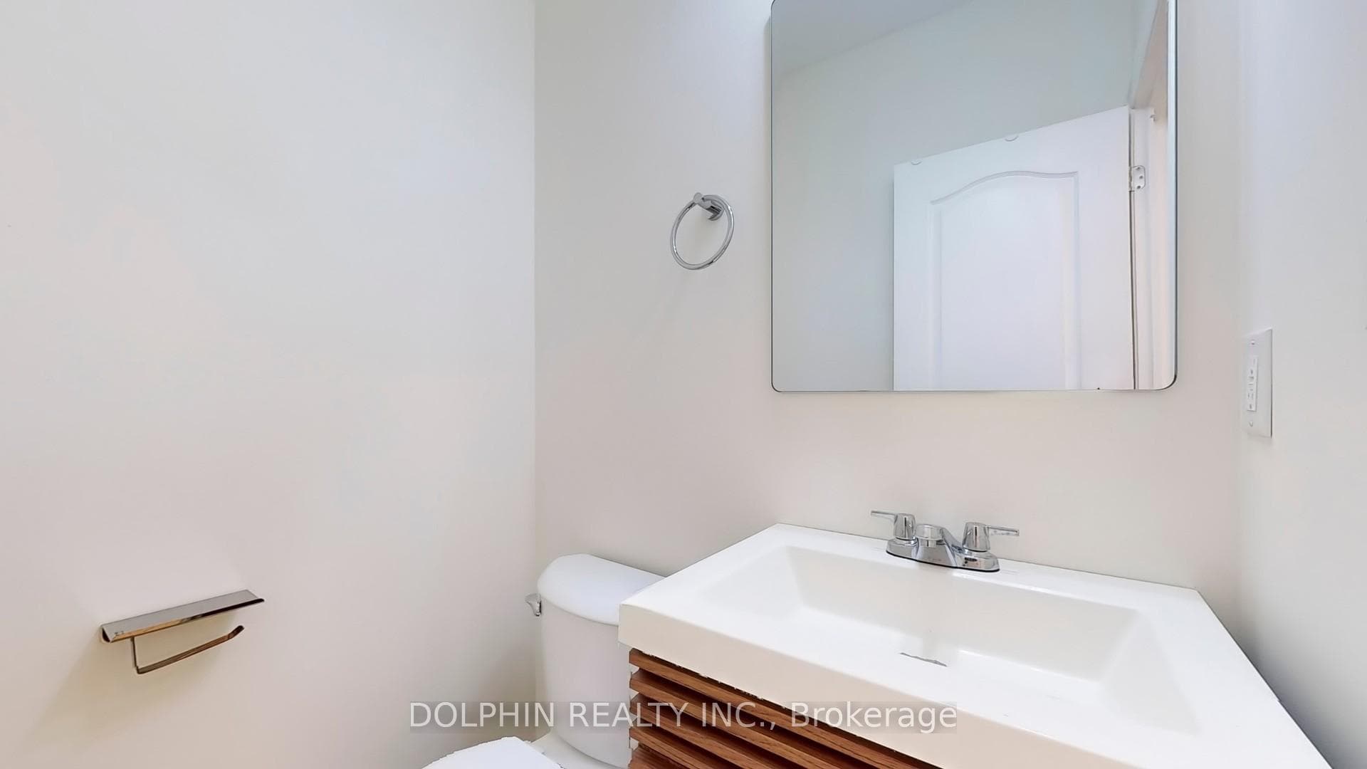 29 Westport Drive photo 15