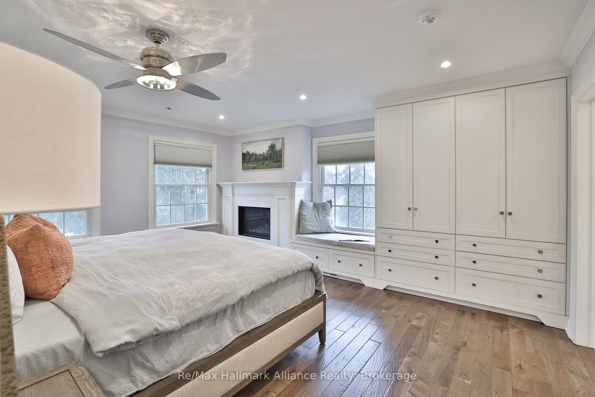 1335 Cambridge Drive photo 24