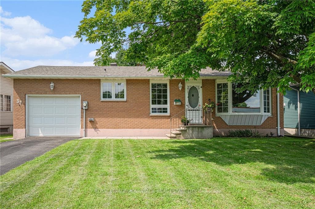 33 GEORGE Avenue photo 1