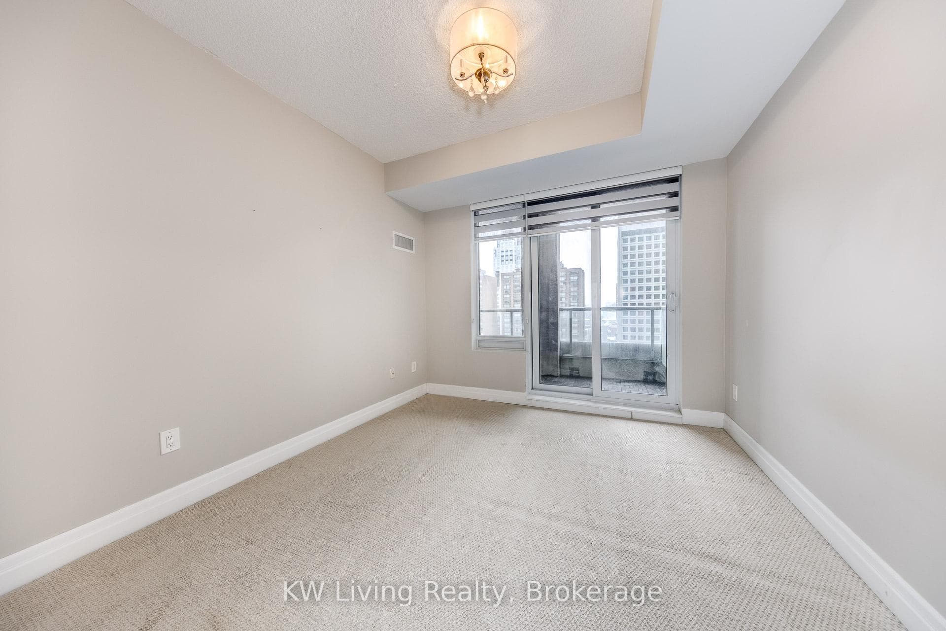 35 Balmuto Street Unit 1410 photo 14