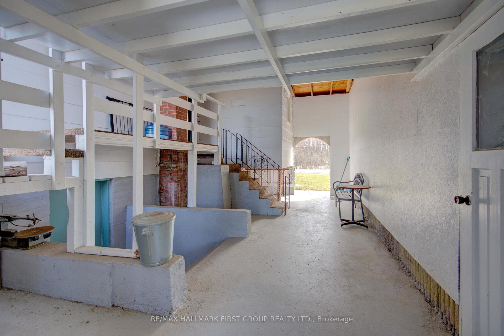 3958 Petworth Road photo 3