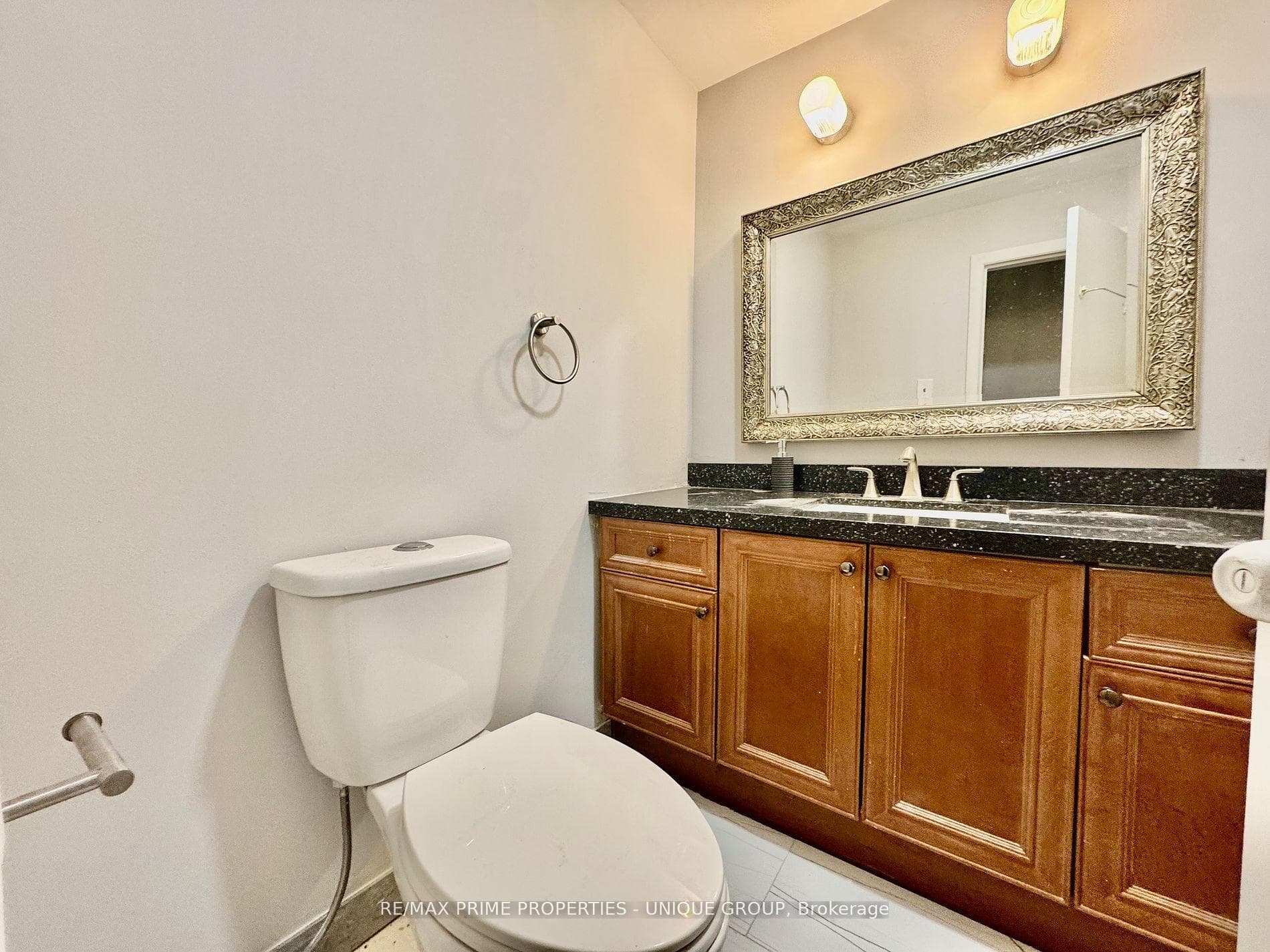 282 Roywood Drive photo 6