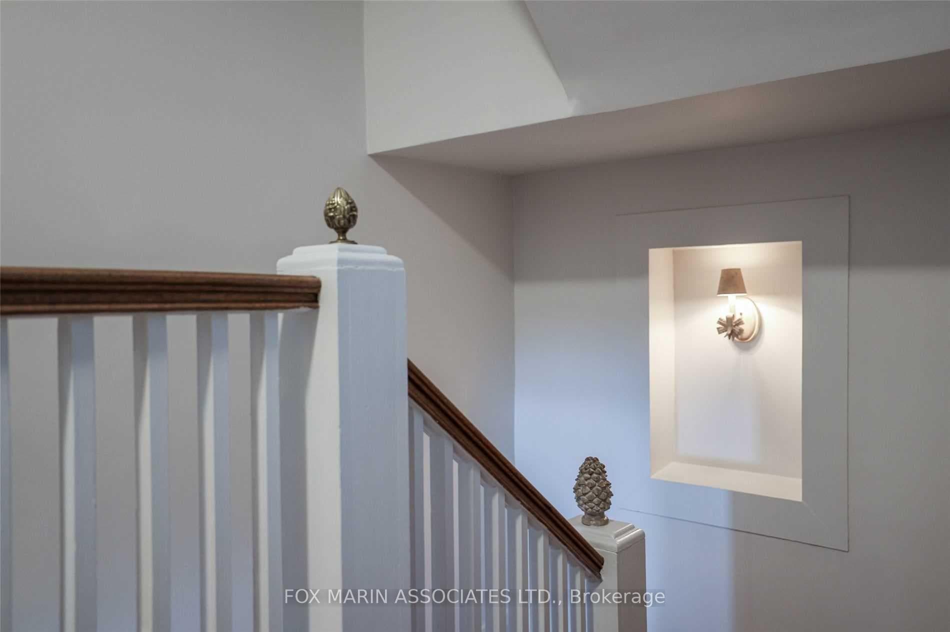 54 Heathdale Road photo 14
