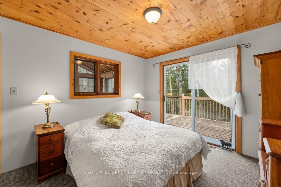 1025 Westfall Lane photo 7