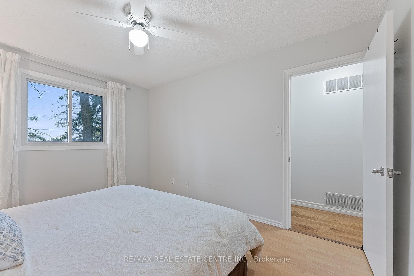830 Stainton Drive Unit 10 photo 28