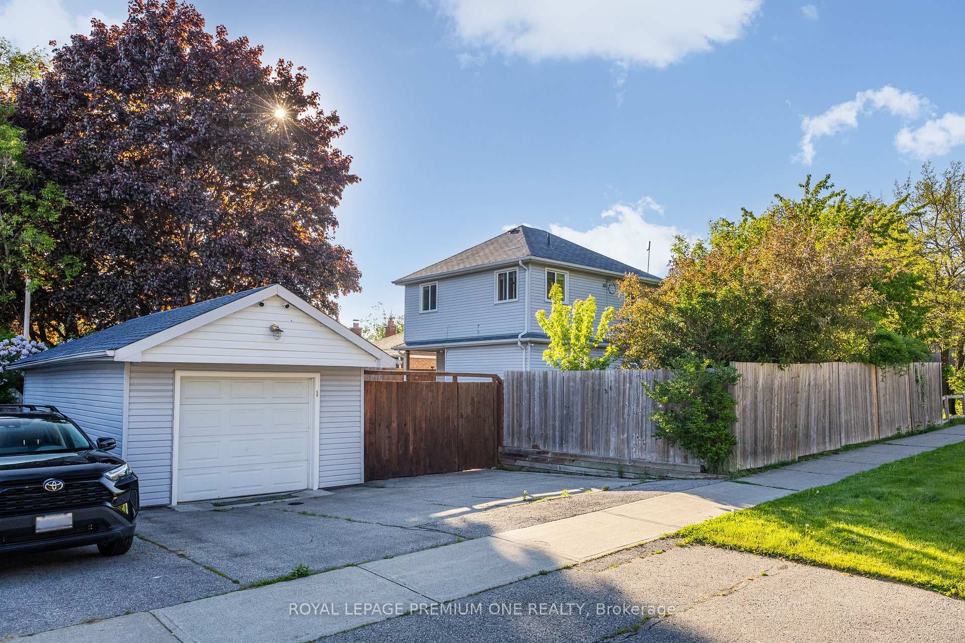 59 Donside Drive photo 3