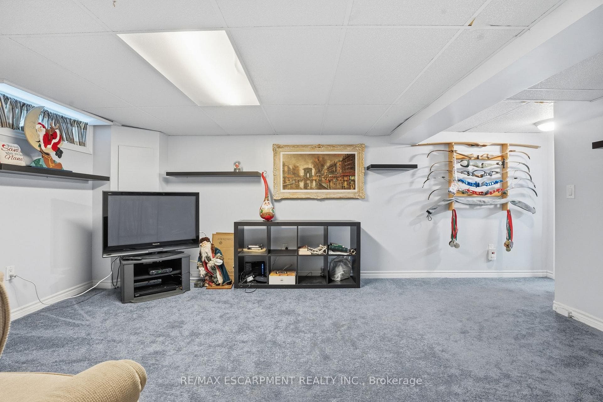 77 Arcade Crescent photo 31