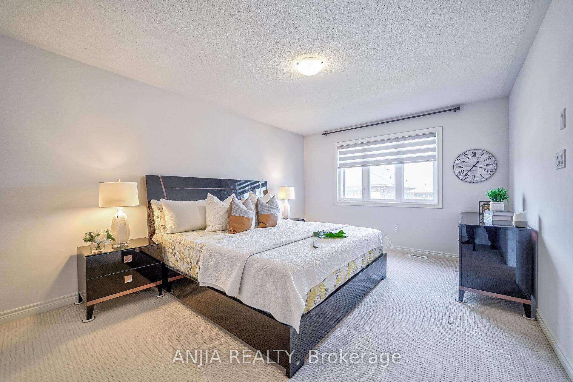 23 Frederick Taylor Way photo 23