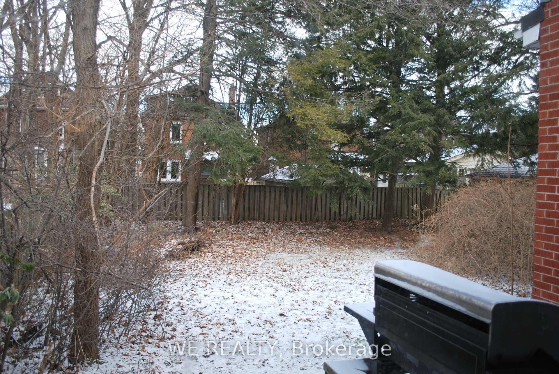 80 Arnold Street photo 20