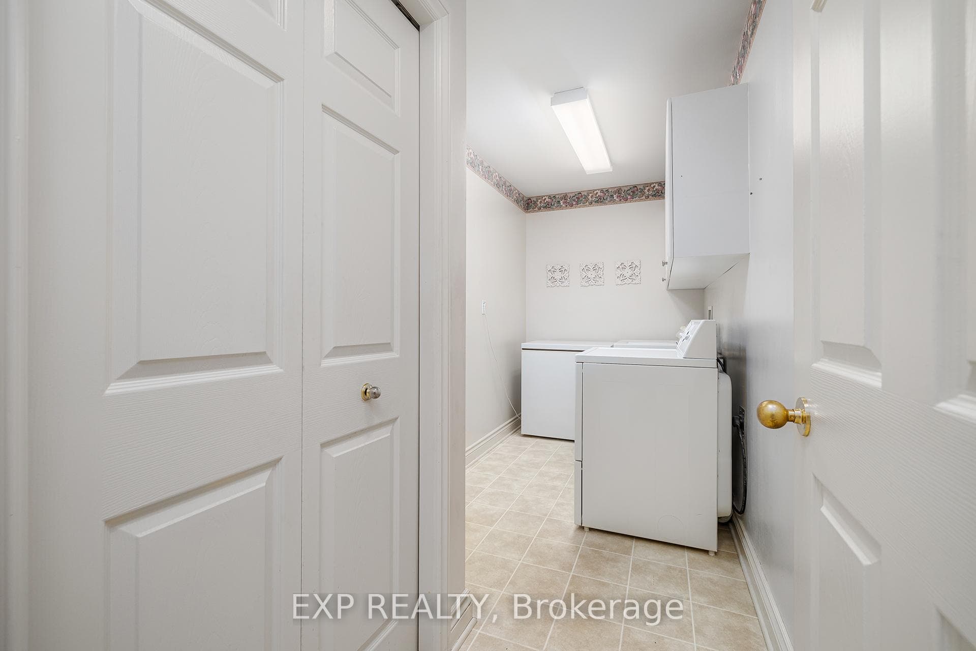1151 Riverside Drive Unit 3 photo 17