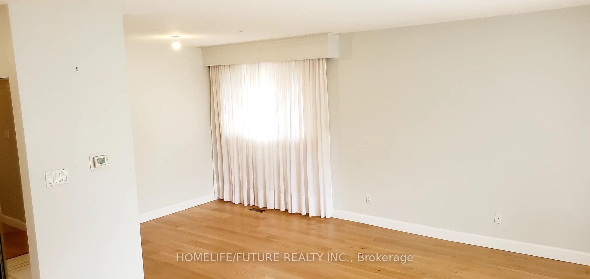 36 Oakworth Crescent Unit Main photo 4