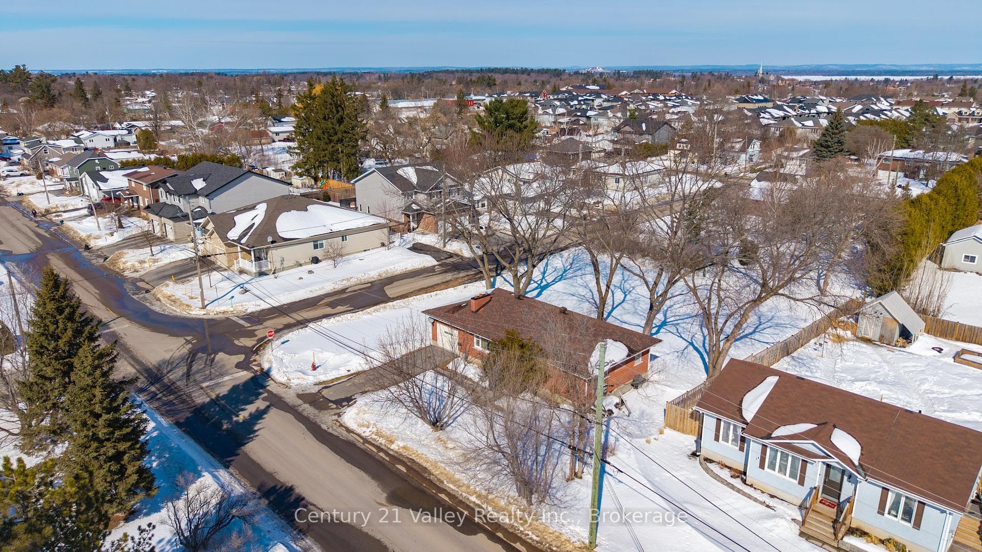 104 Arthur Street photo 12