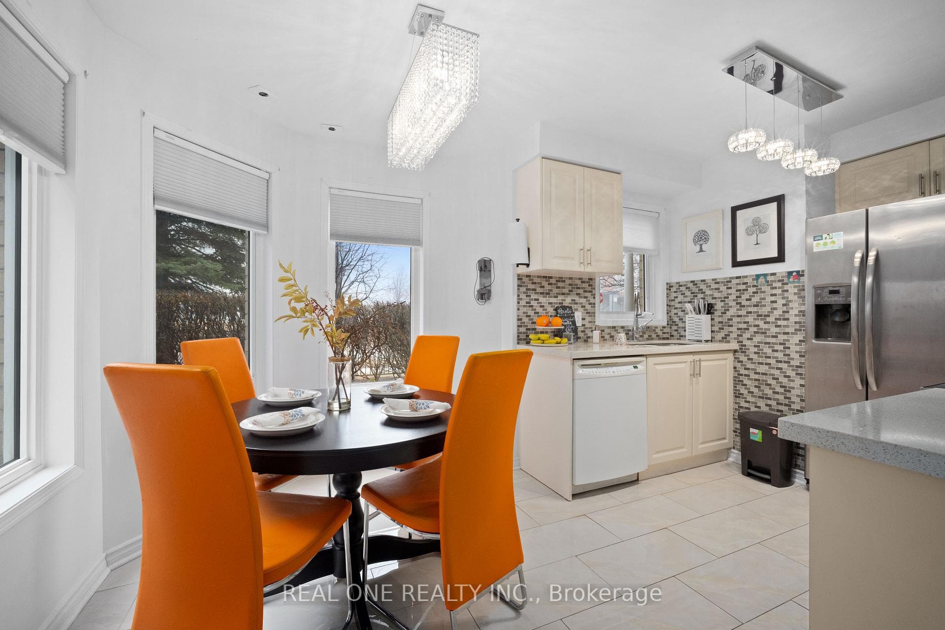 28 Rosebank Drive Unit 101 photo 6