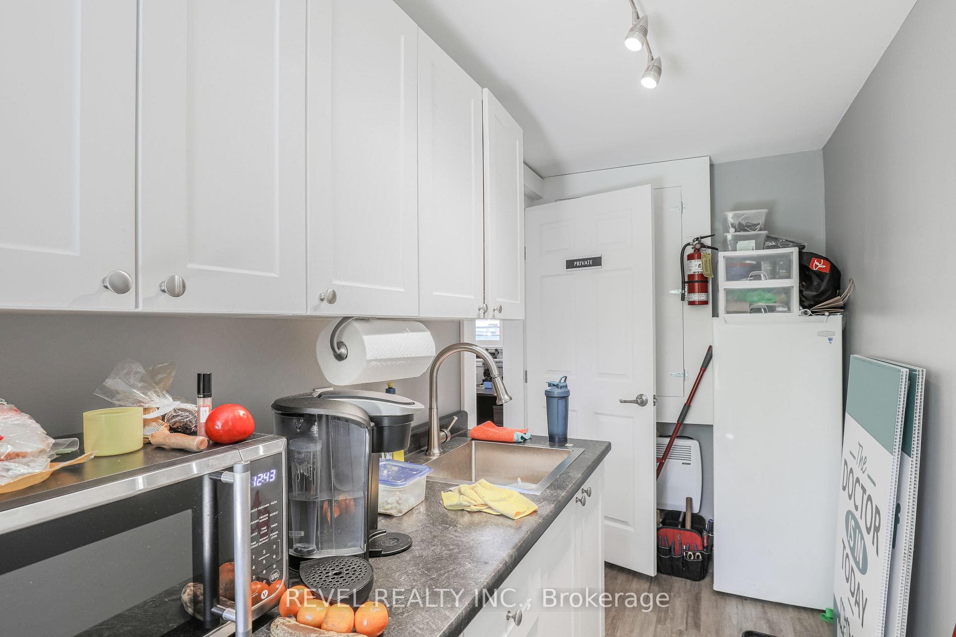 7 Kingsway Drive photo 19