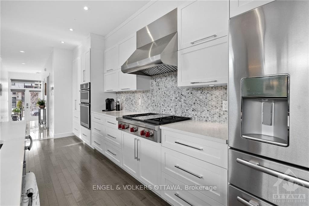 623 WESTVIEW Avenue Unit B photo 9