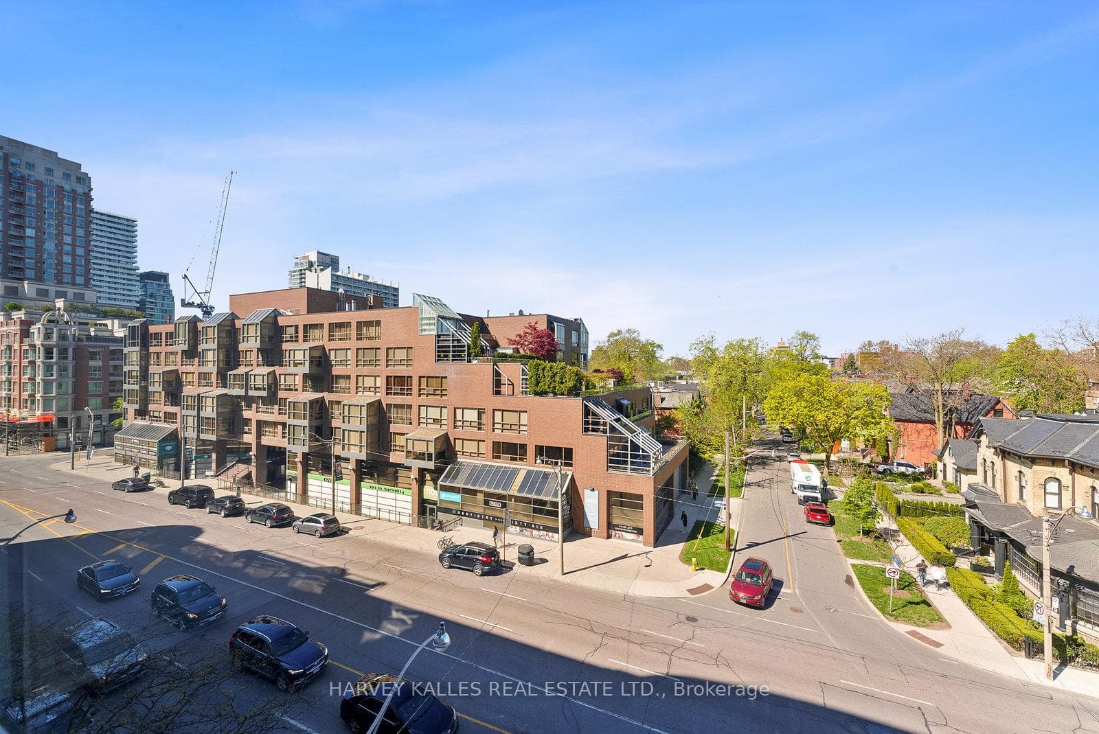 77 Avenue Road Unit 401 photo 37