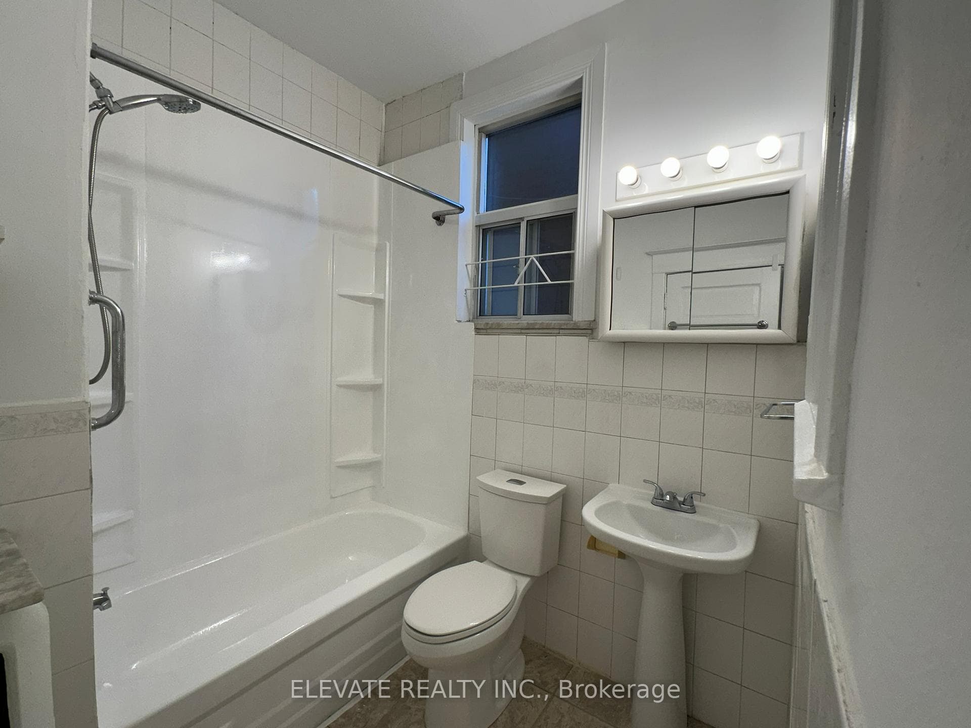 63A Garden Avenue Unit 1 photo 15