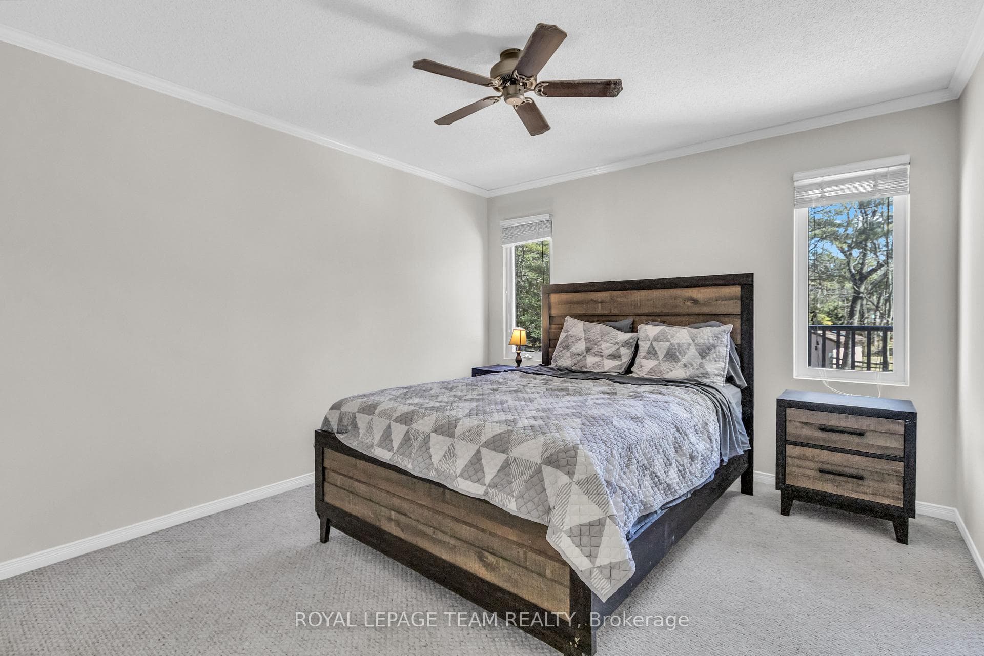 7706 Alfred Street photo 28