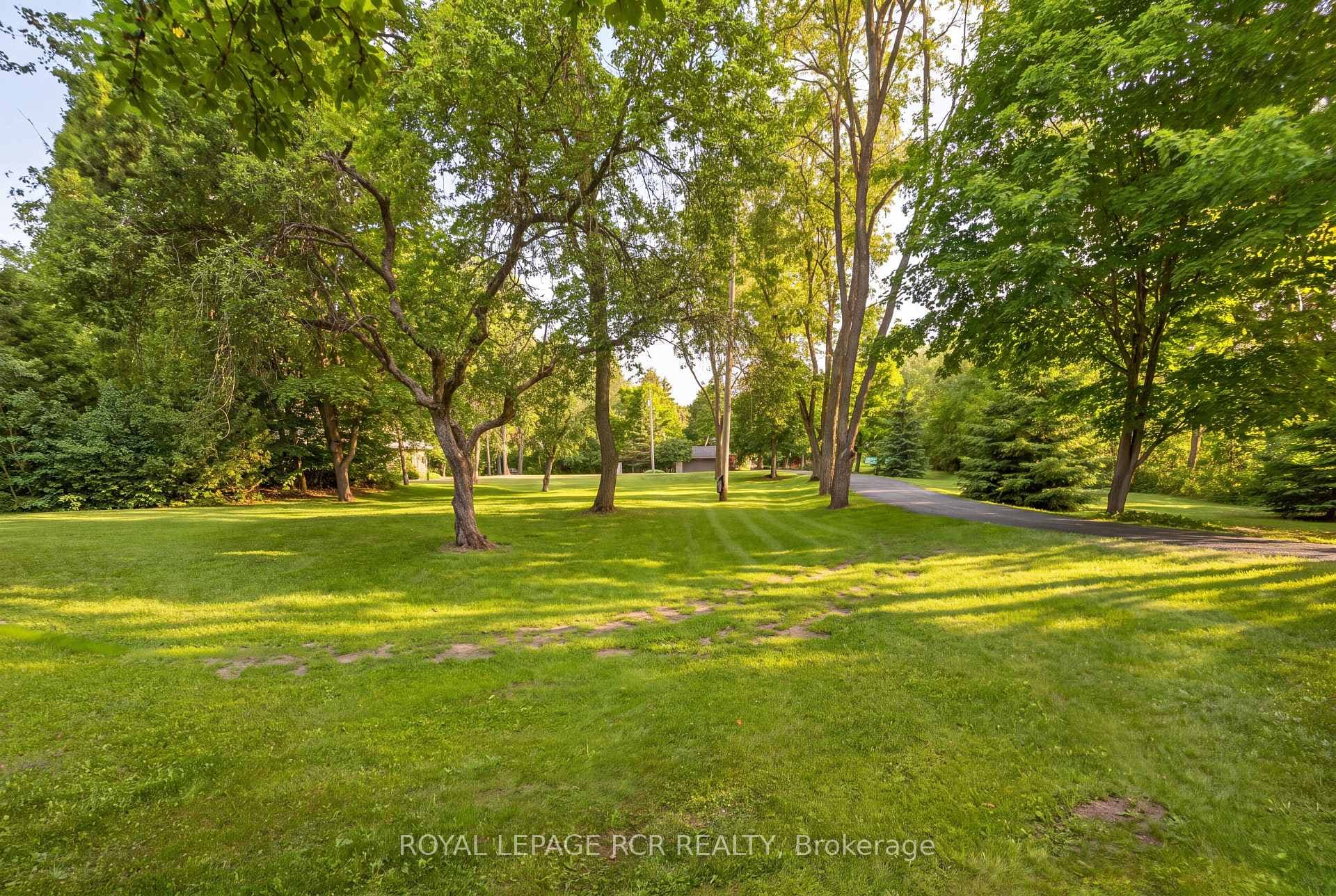 308339 Hockley Road photo 48