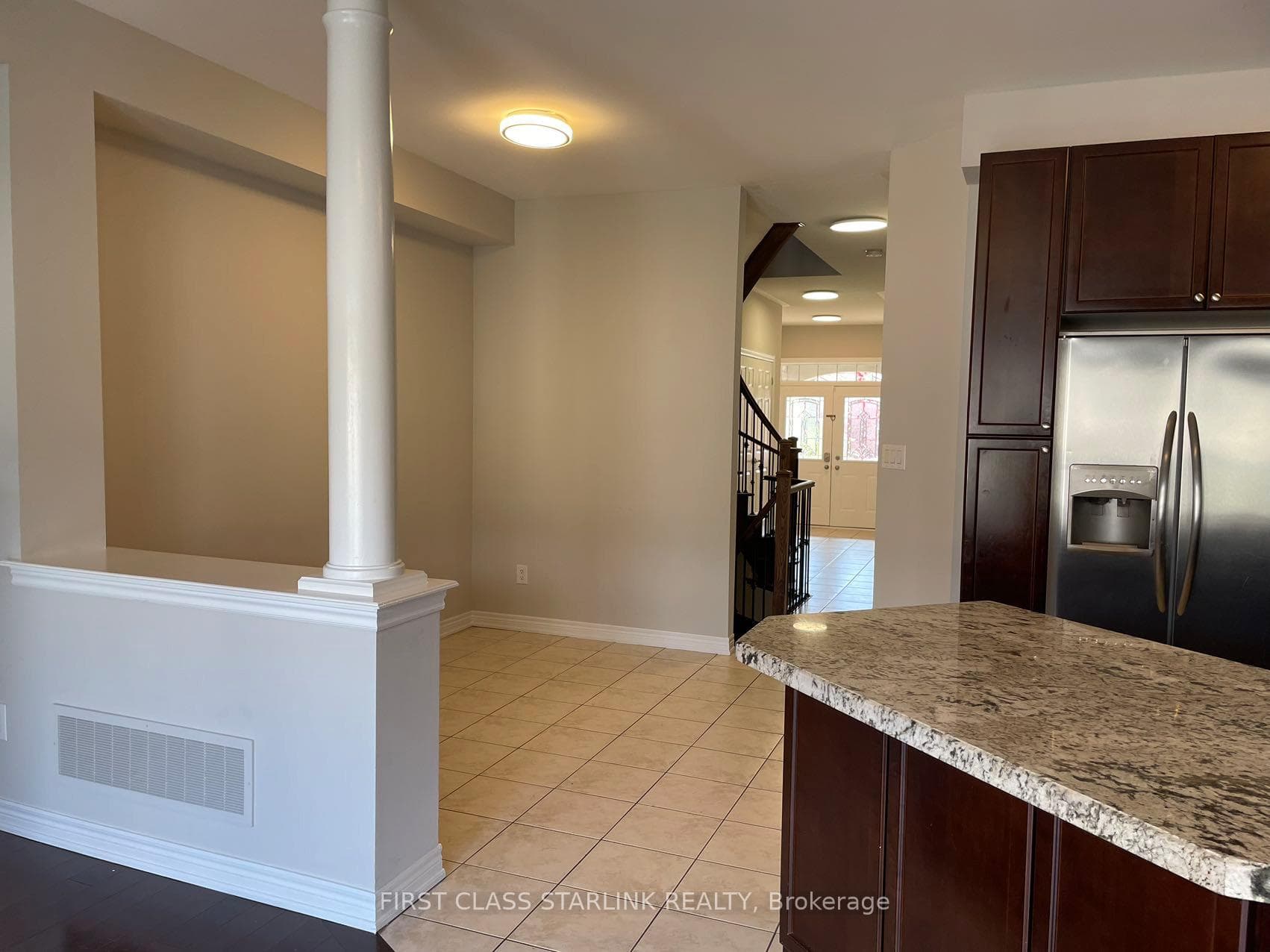2385 Wasaga Drive photo 4