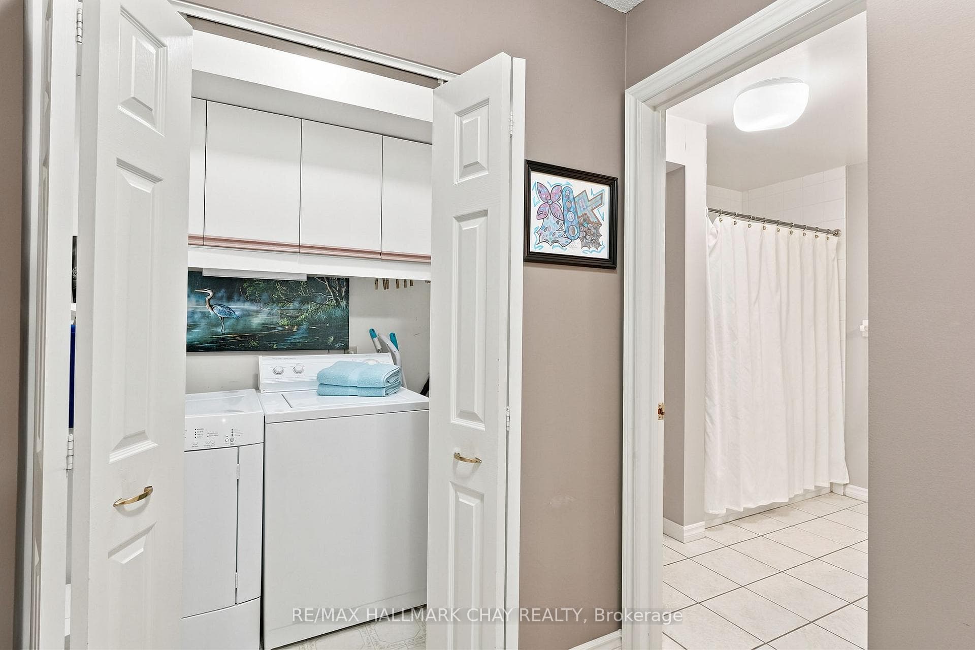 131 Clapperton Street Unit 201 photo 17