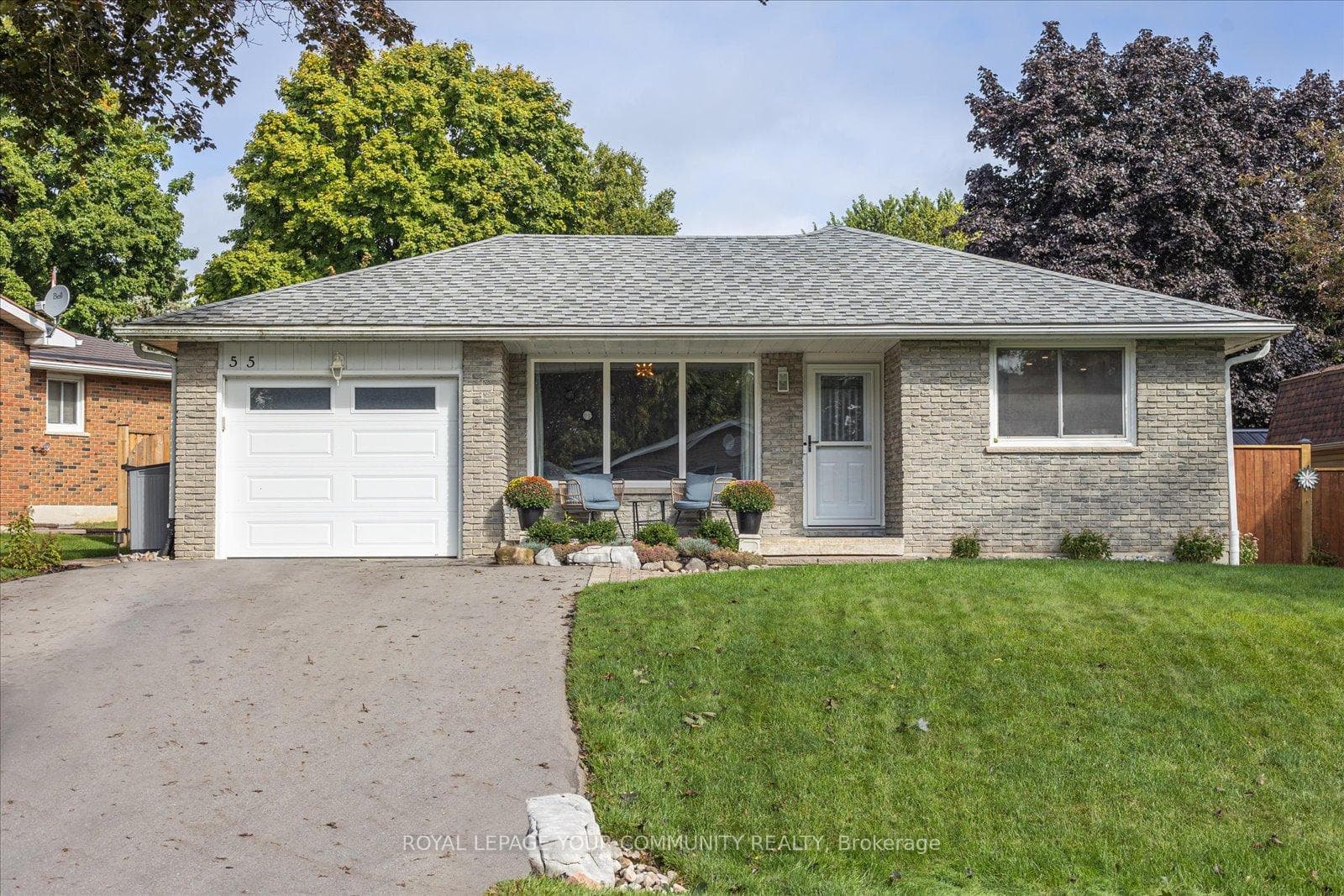 55 Beaver Ridge Drive photo 1