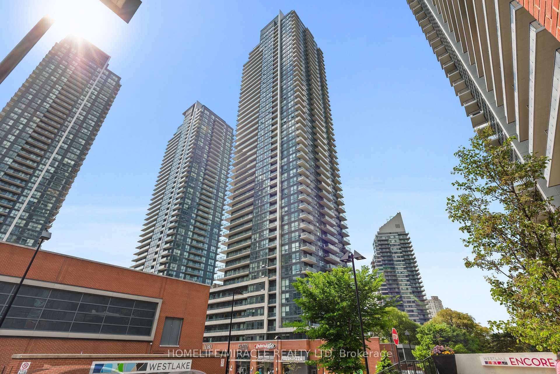 2220 Lakeshore Boulevard Unit 2204 photo 1