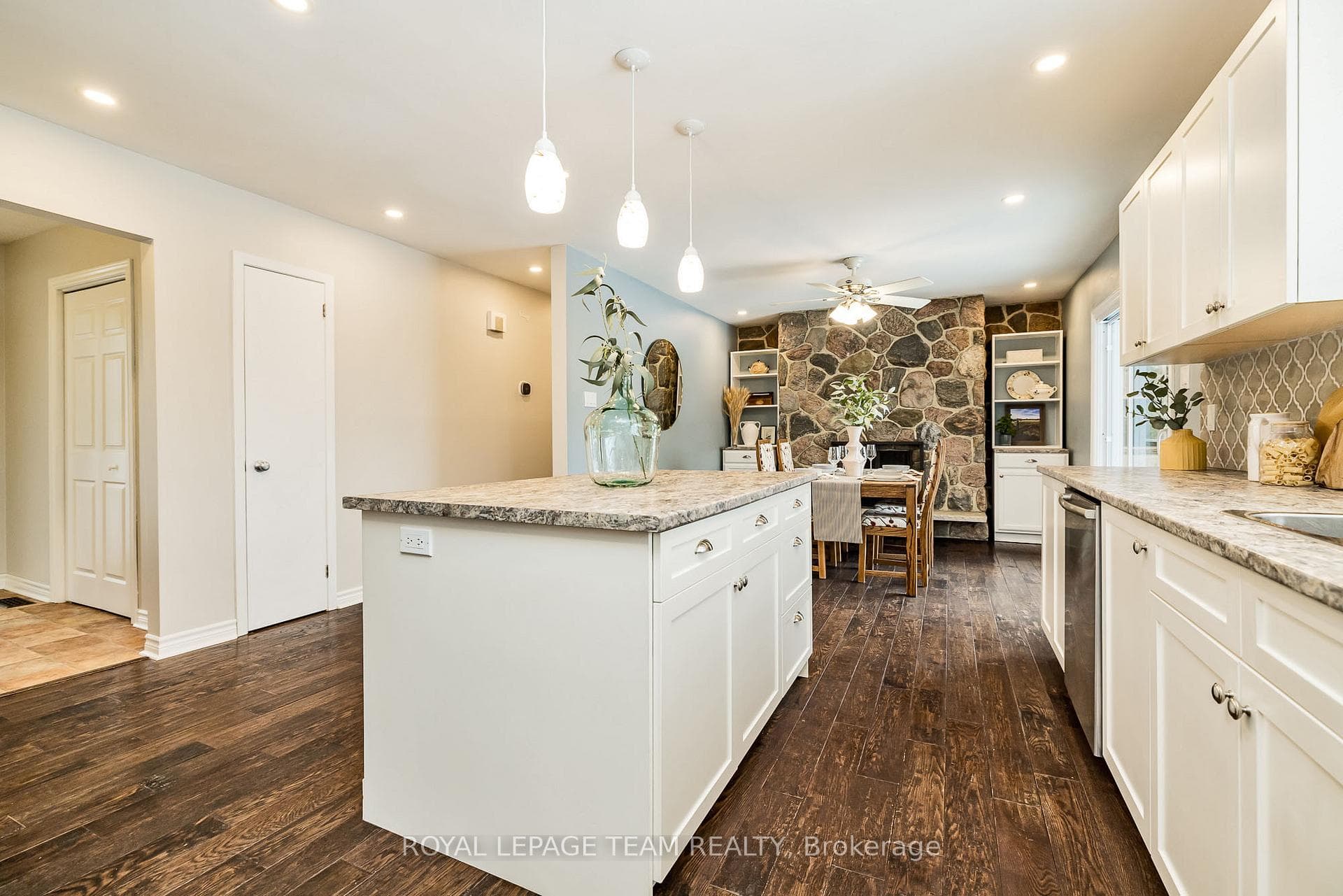7069 Gallagher Road photo 19