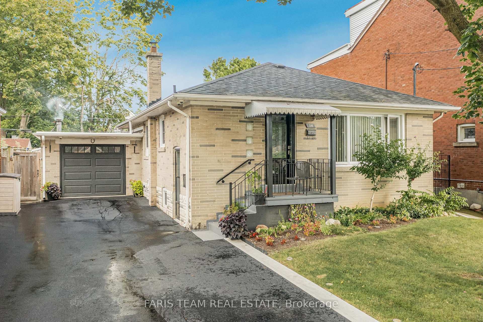 54 William Street photo 1